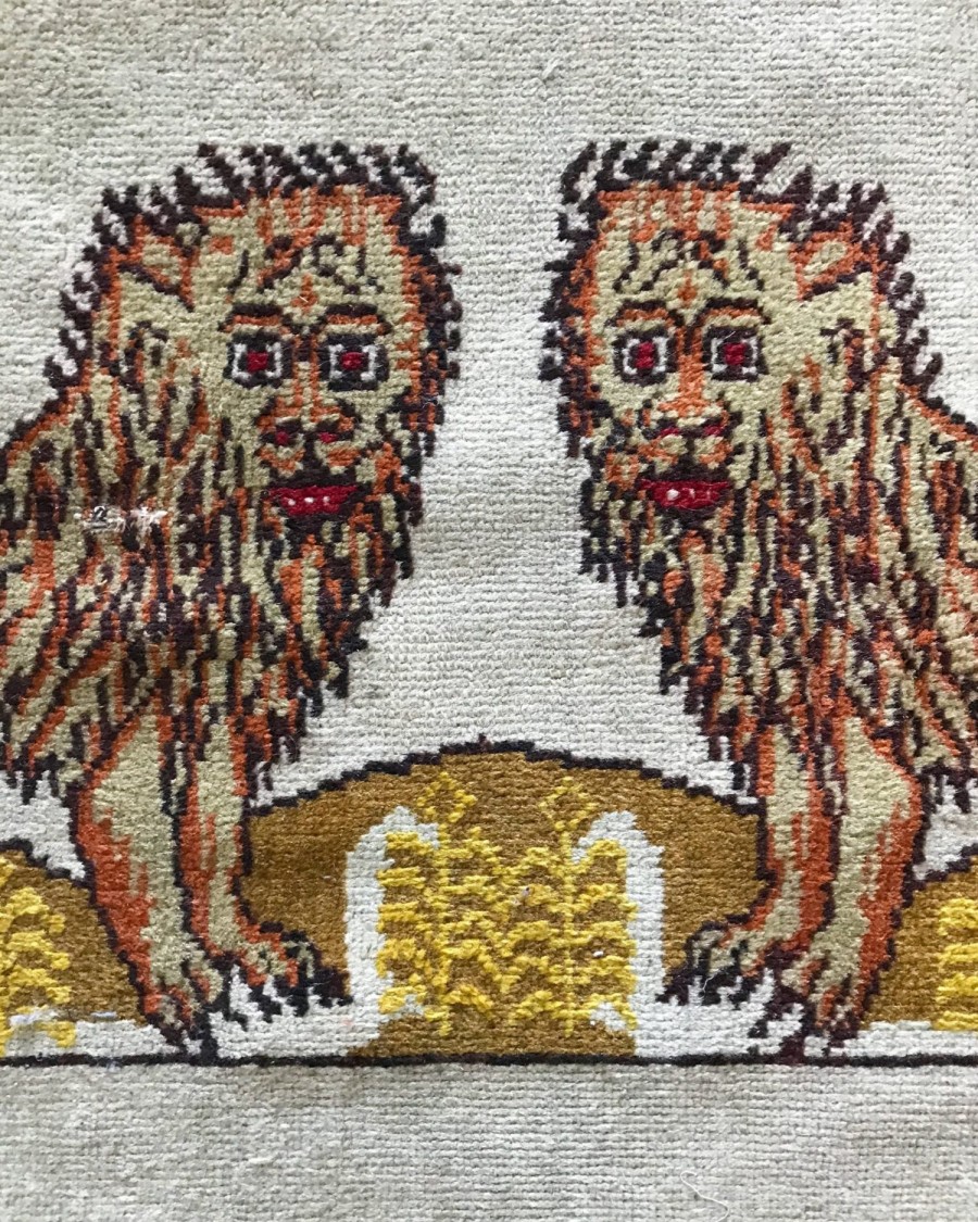 Home & Decor asli filinta | Antique Lion Kilim - Asli Filinta Official Site